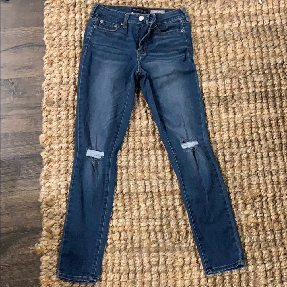 Women’s size 2 Aeropostale mid rise jeggings